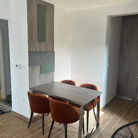 Marshall - 3* Zlatibor