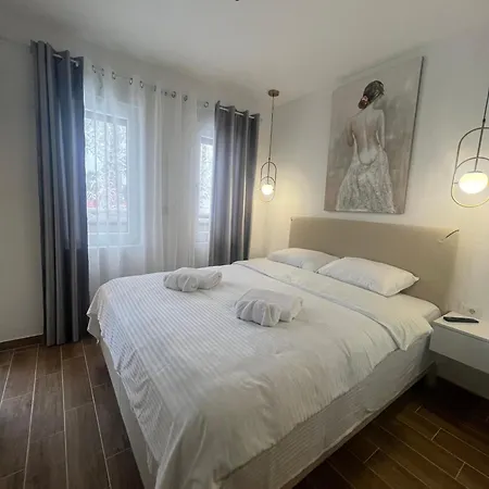 Marshall - 3* Zlatibor